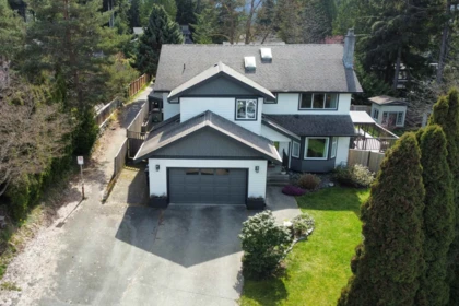 2548 Nairn Way, Squamish, BC, Squamish — Single Family Residence for sale
