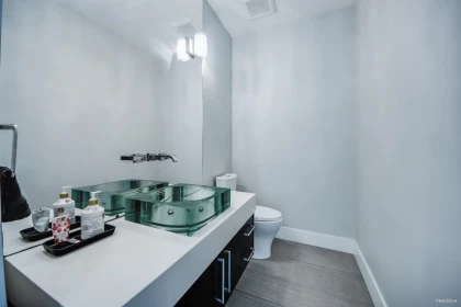 Basement Recreation Room Photo of 3771 Southridge Avenue, West Vancouver, BC
