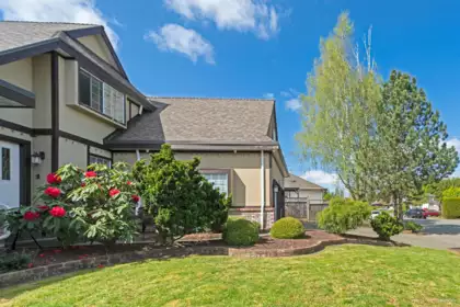 16322 87 Avenue, Surrey, BC, Surrey — Single Family Residence for sale