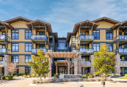 207 4977 Springs Boulevard, Tsawwassen, BC, Tsawwassen North — 2 bed apartment/condo for sale