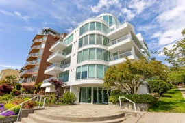 3B 1403 Beach Avenue, Vancouver, BC