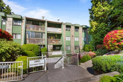302 3901 Carrigan Court, Burnaby, BC, Burnaby — Apartment/Condo for sale