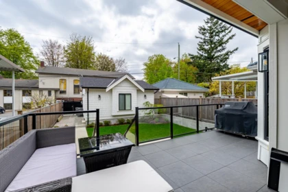 116 E 39th Avenue, Vancouver, BC, Vancouver — Single Family Residence for sale