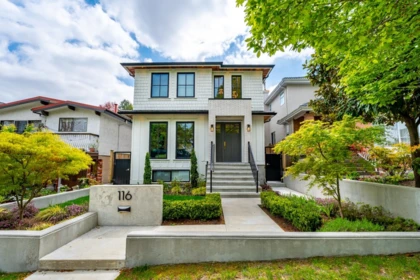 116 E 39th Avenue, Vancouver, BC, Vancouver — Single Family Residence for sale