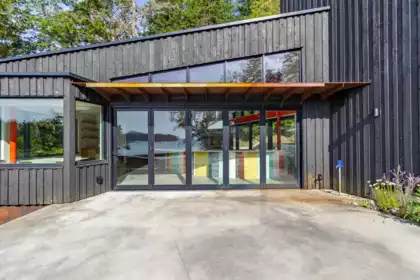 Breakfast Nook Photo of 108 Twiss Road, Galiano Island, BC