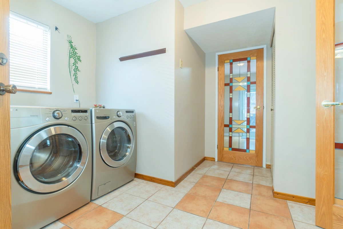 Staircase Photo of 1426 Gabriola Drive, Coquitlam, BC