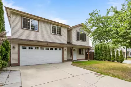 20660 Thorne Avenue, Maple Ridge, BC, Maple Ridge — Single Family Residence for sale