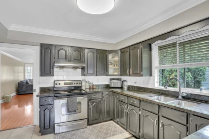 7015 142 Street, Surrey, BC, Surrey — Single Family Residence for sale