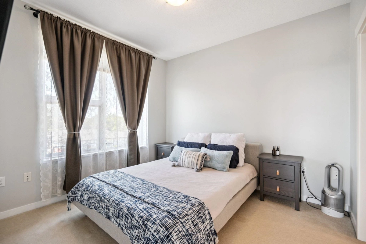 Bedroom 4 Photo of 523 9311 Alexandra Road, Richmond, BC