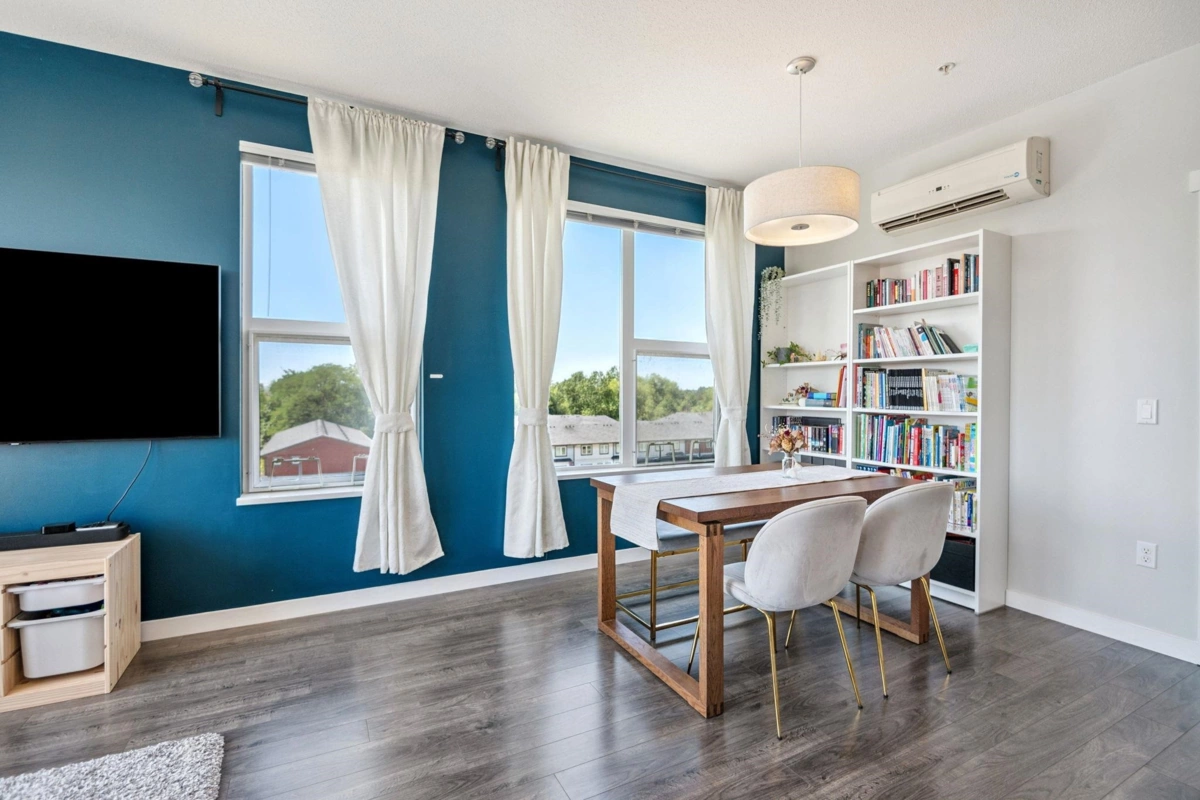 Pantry Photo of 523 9311 Alexandra Road, Richmond, BC