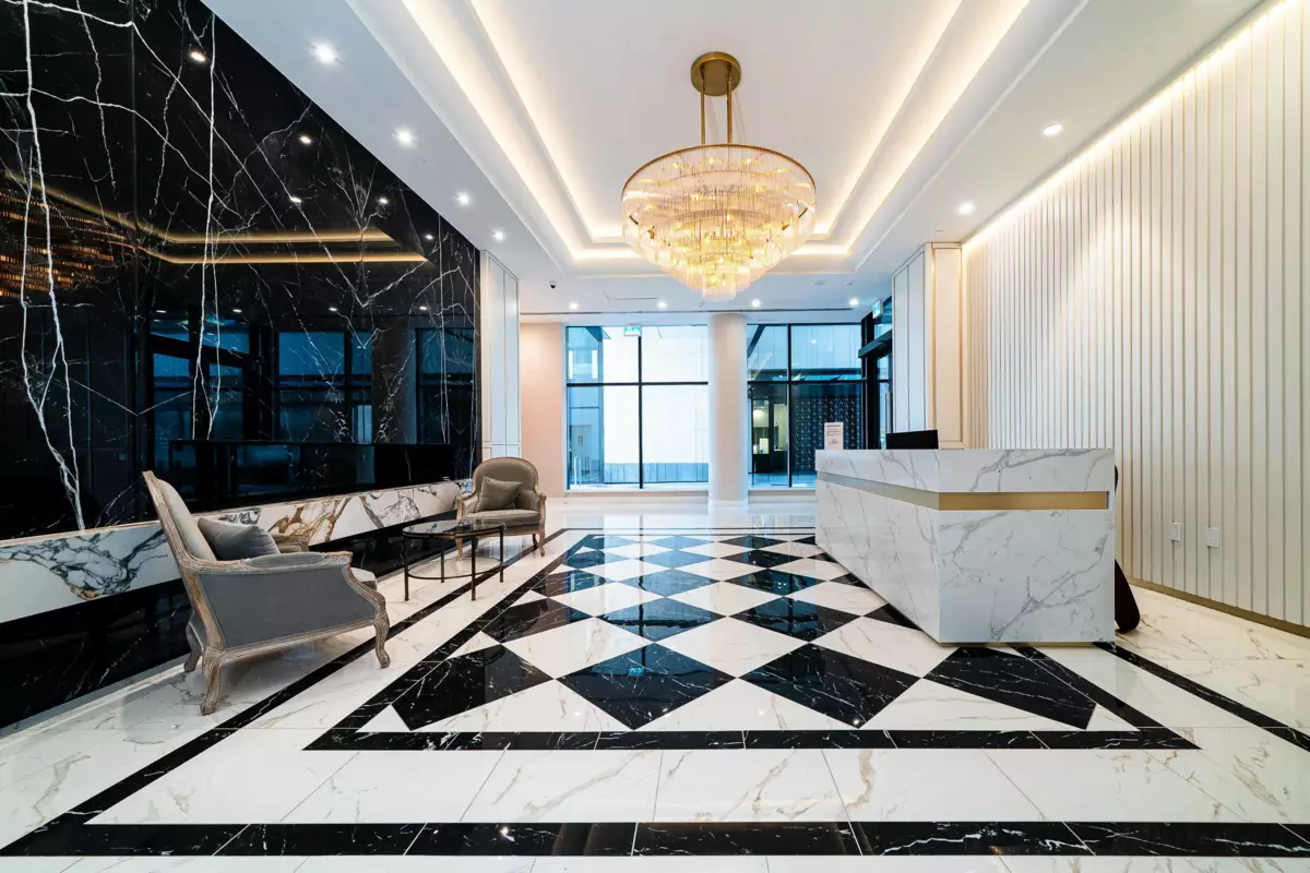 Backyard Photo of 1306 135 E 13th Street, North Vancouver, BC