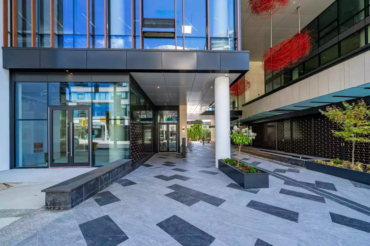 Hot Tub / Spa Photo of 1306 135 E 13th Street, North Vancouver, BC