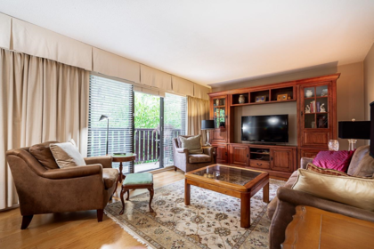 211 175 E 4th Street, North Vancouver, BC, North Vancouver — Apartment/Condo for sale