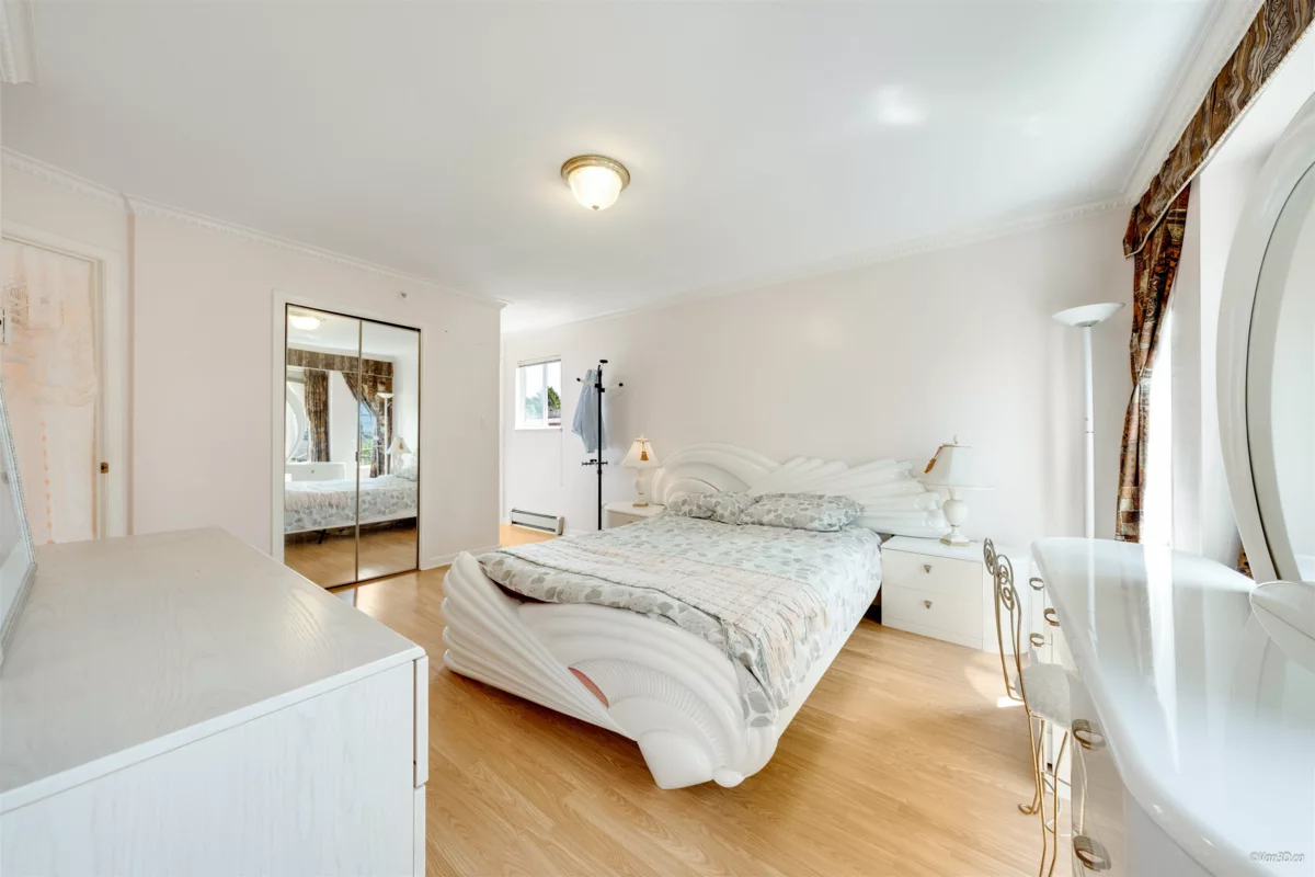 Basement Recreation Room Photo of 7920 Ontario Street, Vancouver, BC