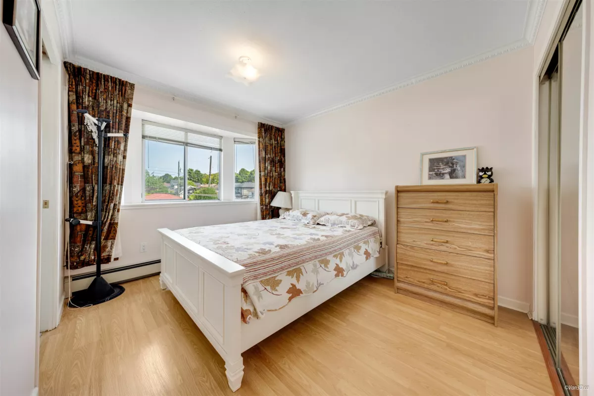 Mudroom Photo of 7920 Ontario Street, Vancouver, BC