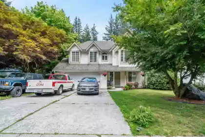 275 Forrest Crescent, Hope, BC, Hope — 4 bed single family residence for sale