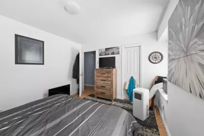 Primary Bedroom Photo of 275 Forrest Crescent, Hope, BC