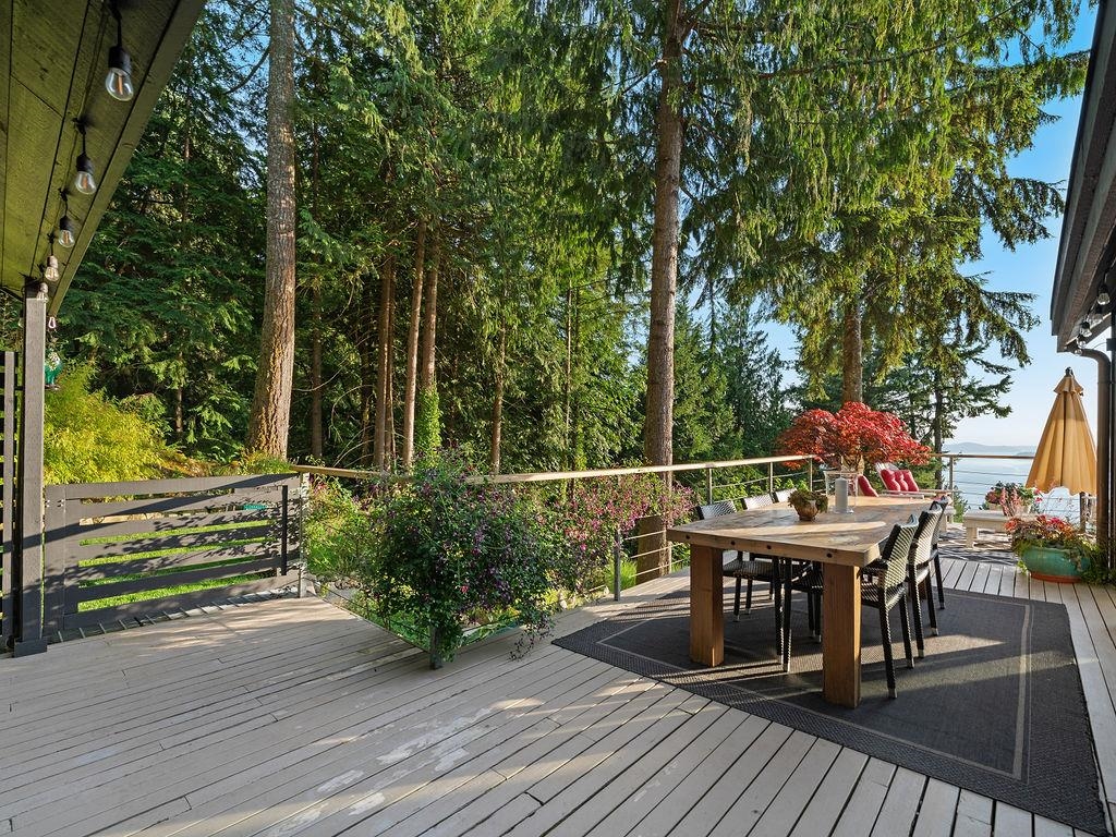 Bedroom 3 Photo of 485 Timbertop Drive, Lions Bay, BC