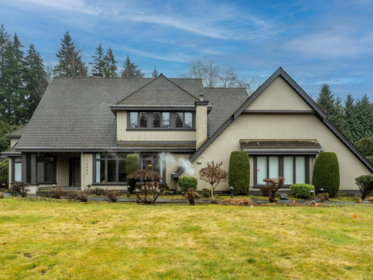 16682 27 Avenue, Surrey, BC, Surrey — Single Family Residence for sale