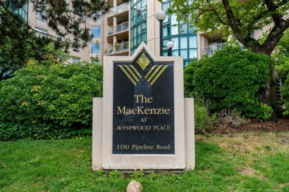 806 1190 Pipeline Road, Coquitlam, BC, Coquitlam — Apartment/Condo for sale