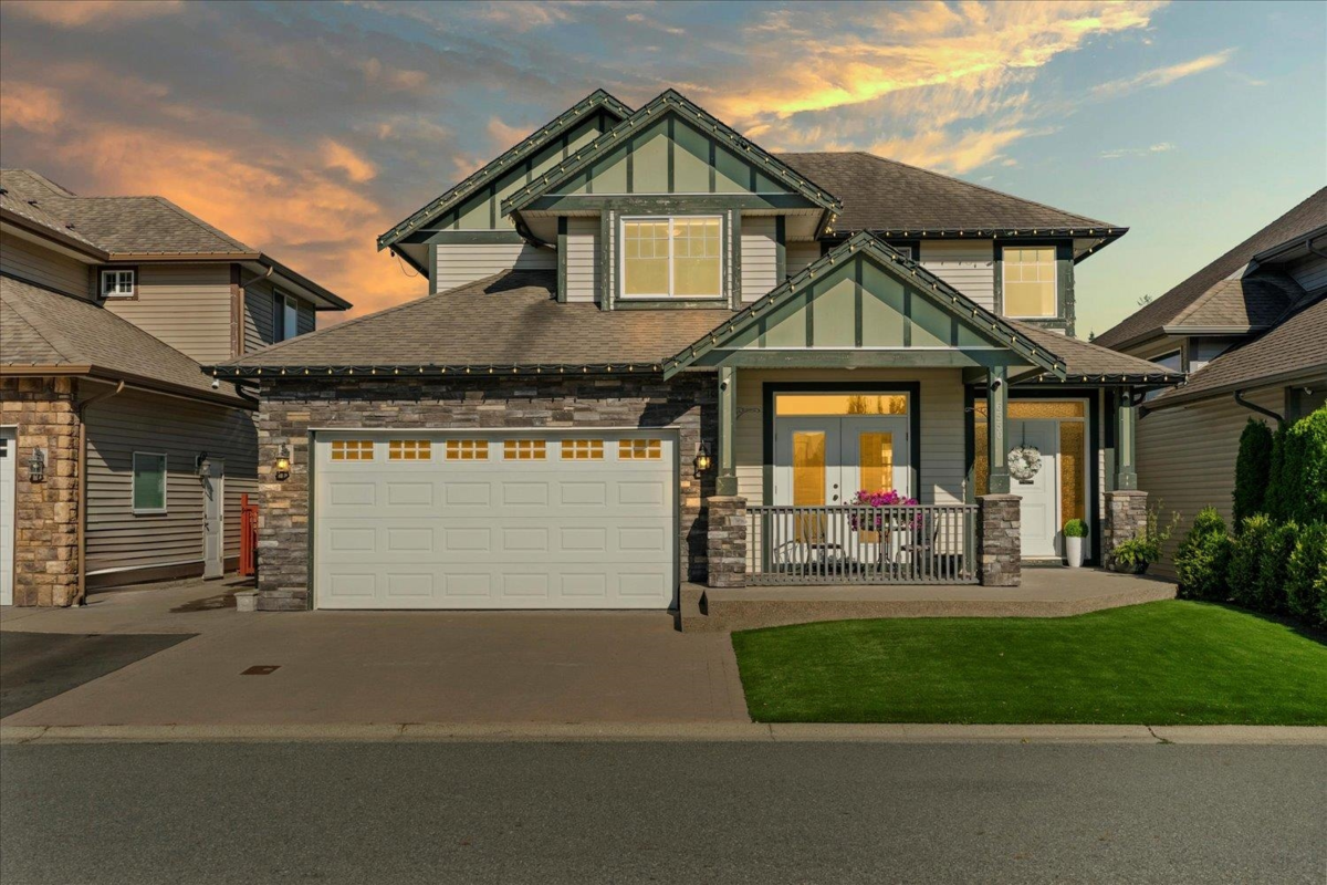 Exterior Front Photo of 6550 Lavender Place, Chilliwack, BC