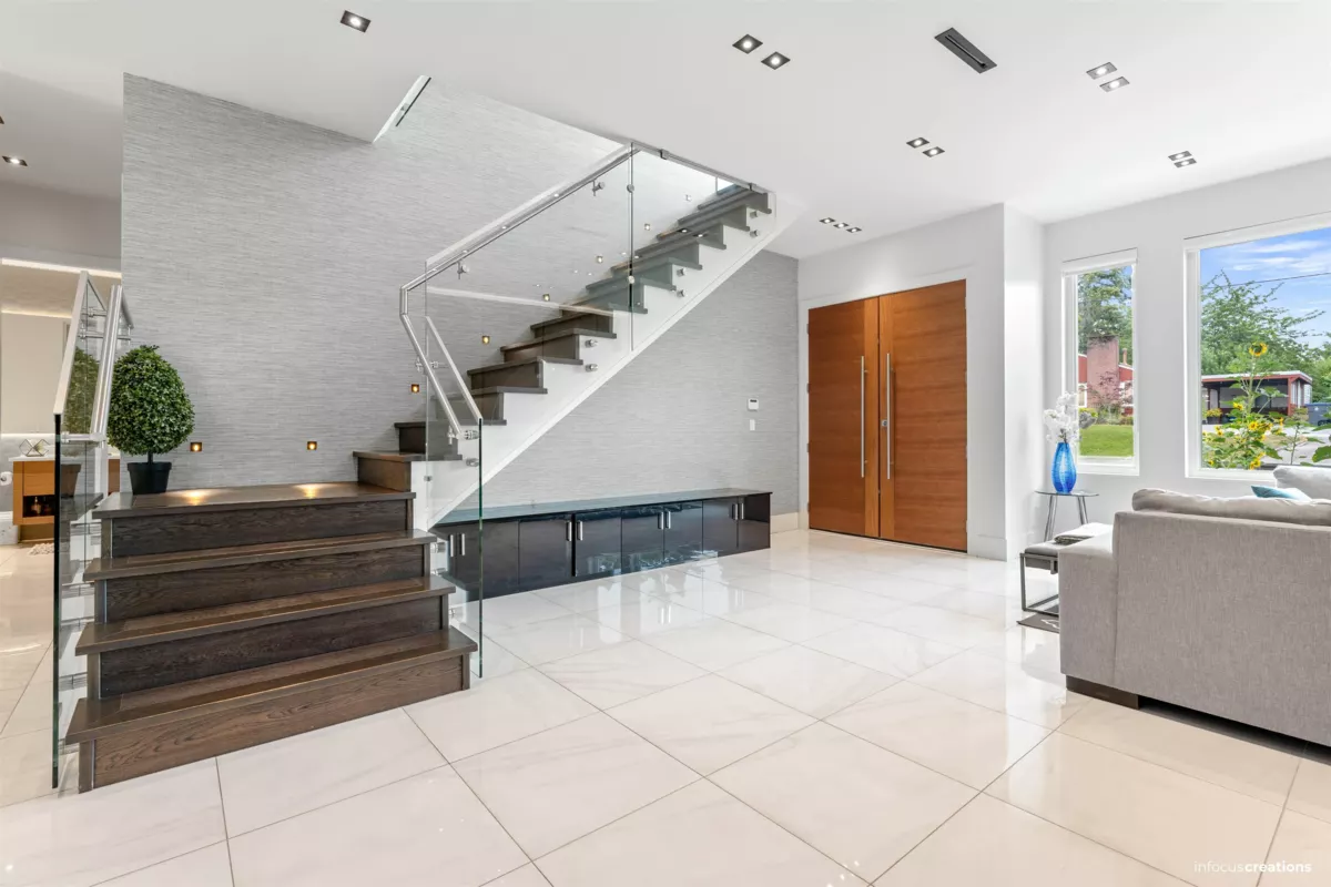 Hallway Photo of 10078 Mary Drive, Surrey, BC