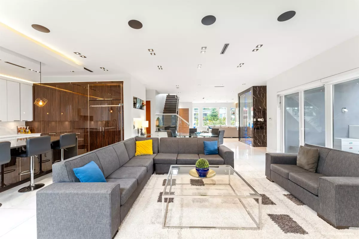 Kitchen Photo of 10078 Mary Drive, Surrey, BC