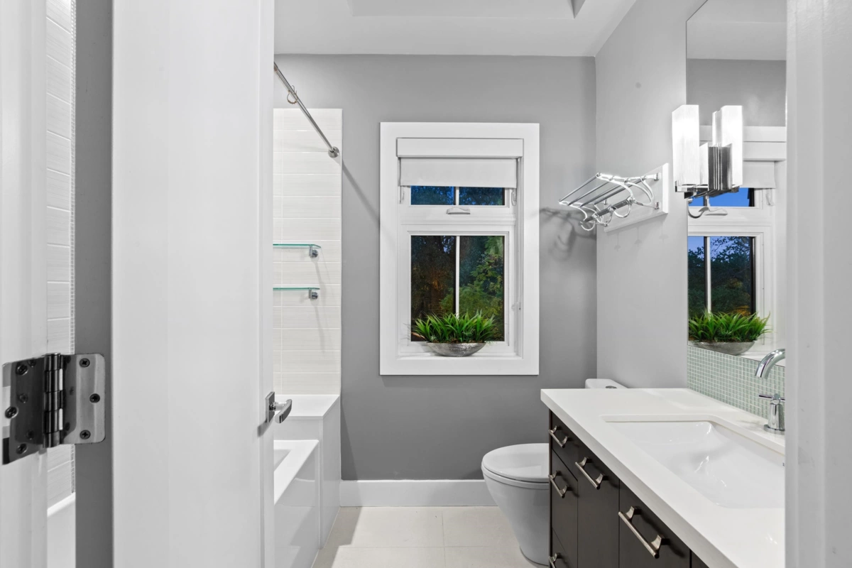 Front Yard Photo of 5390 Elm Street, Vancouver, BC