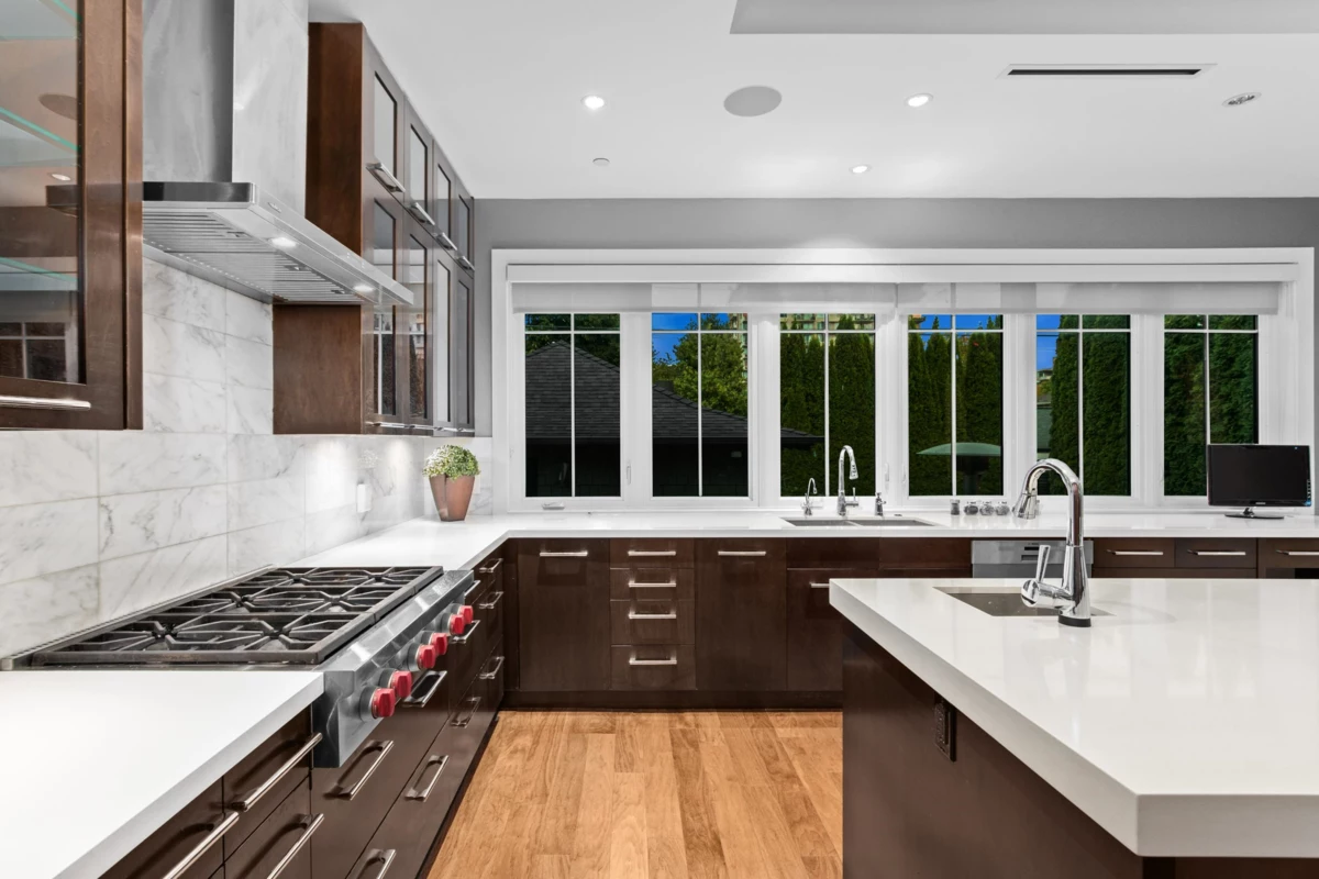 Kitchen Island Photo of 5390 Elm Street, Vancouver, BC