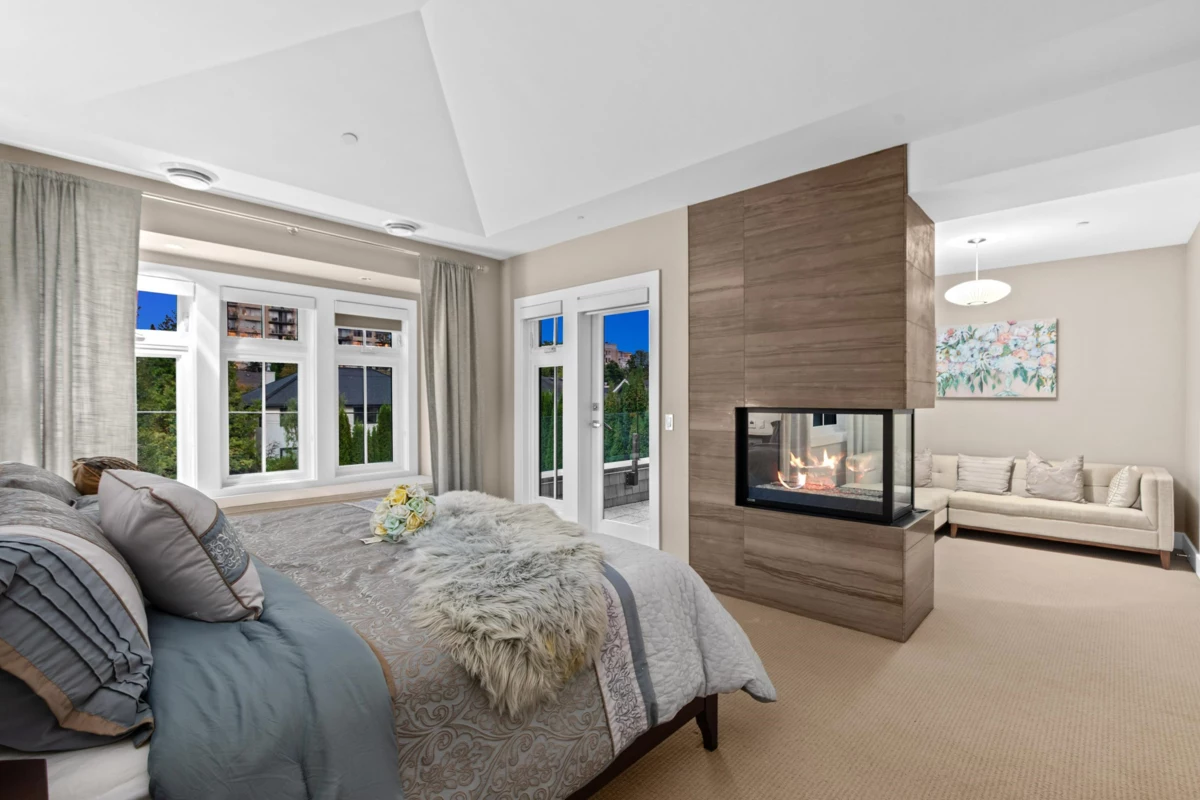 Mudroom Photo of 5390 Elm Street, Vancouver, BC