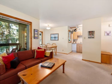 6 2217 Marmot Place, Whistler, BC, Whistler — Townhouse for sale