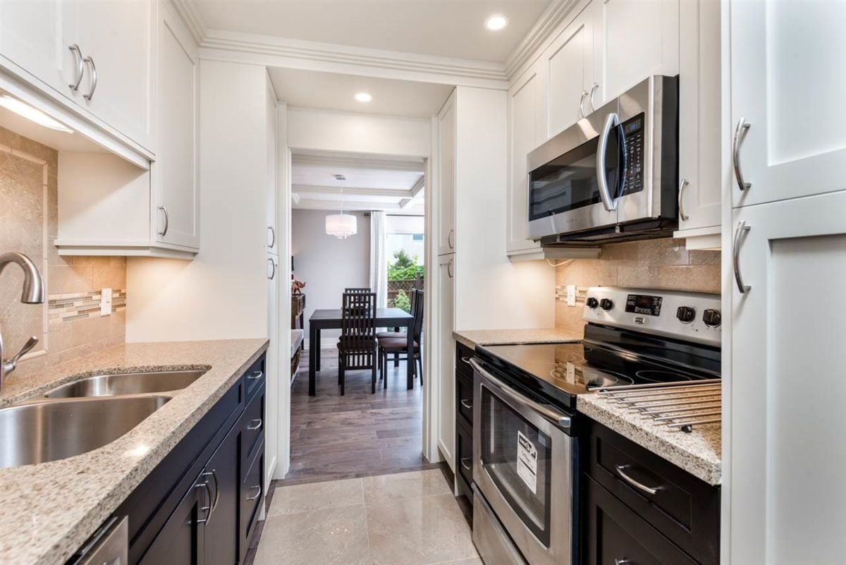 Exterior Rear Photo of 116 32880 Bevan Way, Abbotsford, BC