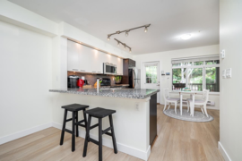 12 19448 68th Avenue, Surrey, BC