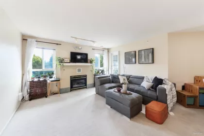 318 19750 64 Avenue, Langley, BC, Langley — Apartment/Condo for sale