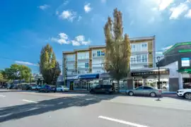 409 20238 Fraser Highway, Langley, BC