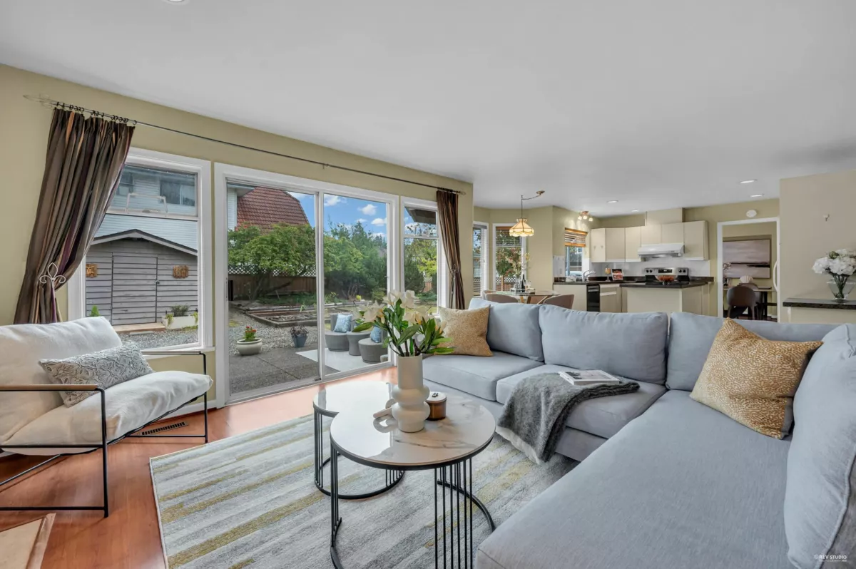 Bedroom 2 Photo of 1830 Walnut Crescent, Coquitlam, BC
