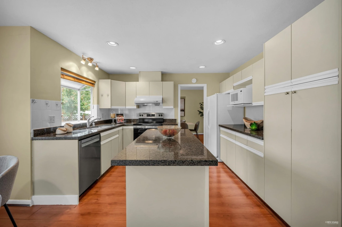 Bedroom 3 Photo of 1830 Walnut Crescent, Coquitlam, BC