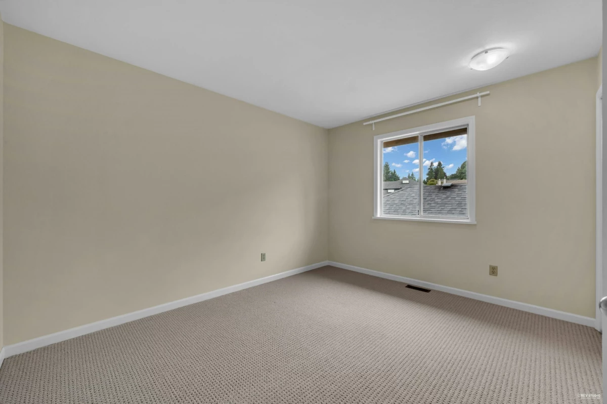 Garage Interior Photo of 1830 Walnut Crescent, Coquitlam, BC
