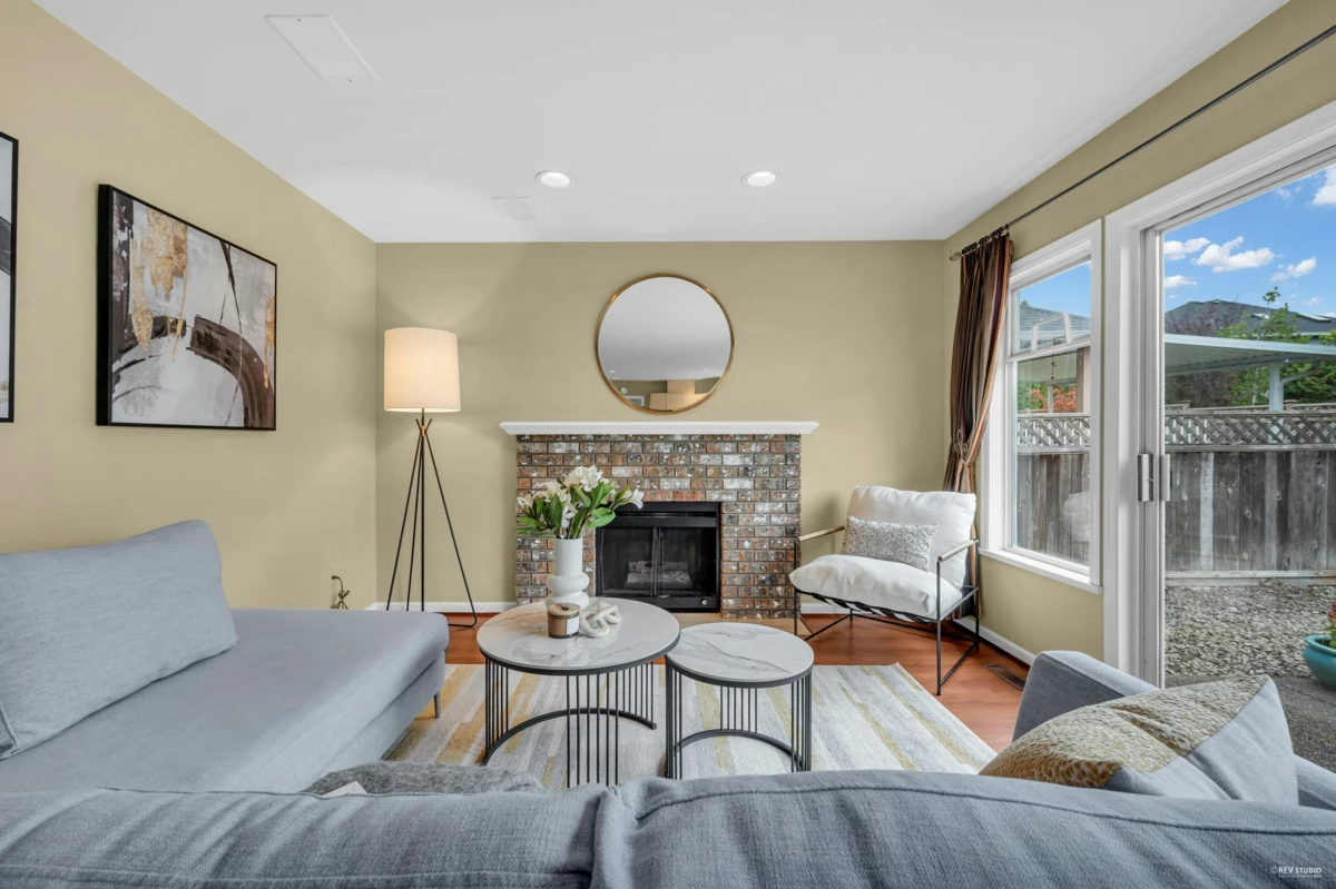 Primary Bathroom Photo of 1830 Walnut Crescent, Coquitlam, BC
