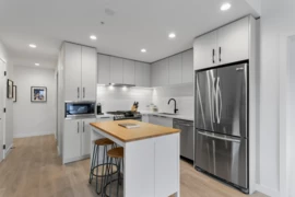 301 3018 St George Street, Port Moody, BC
