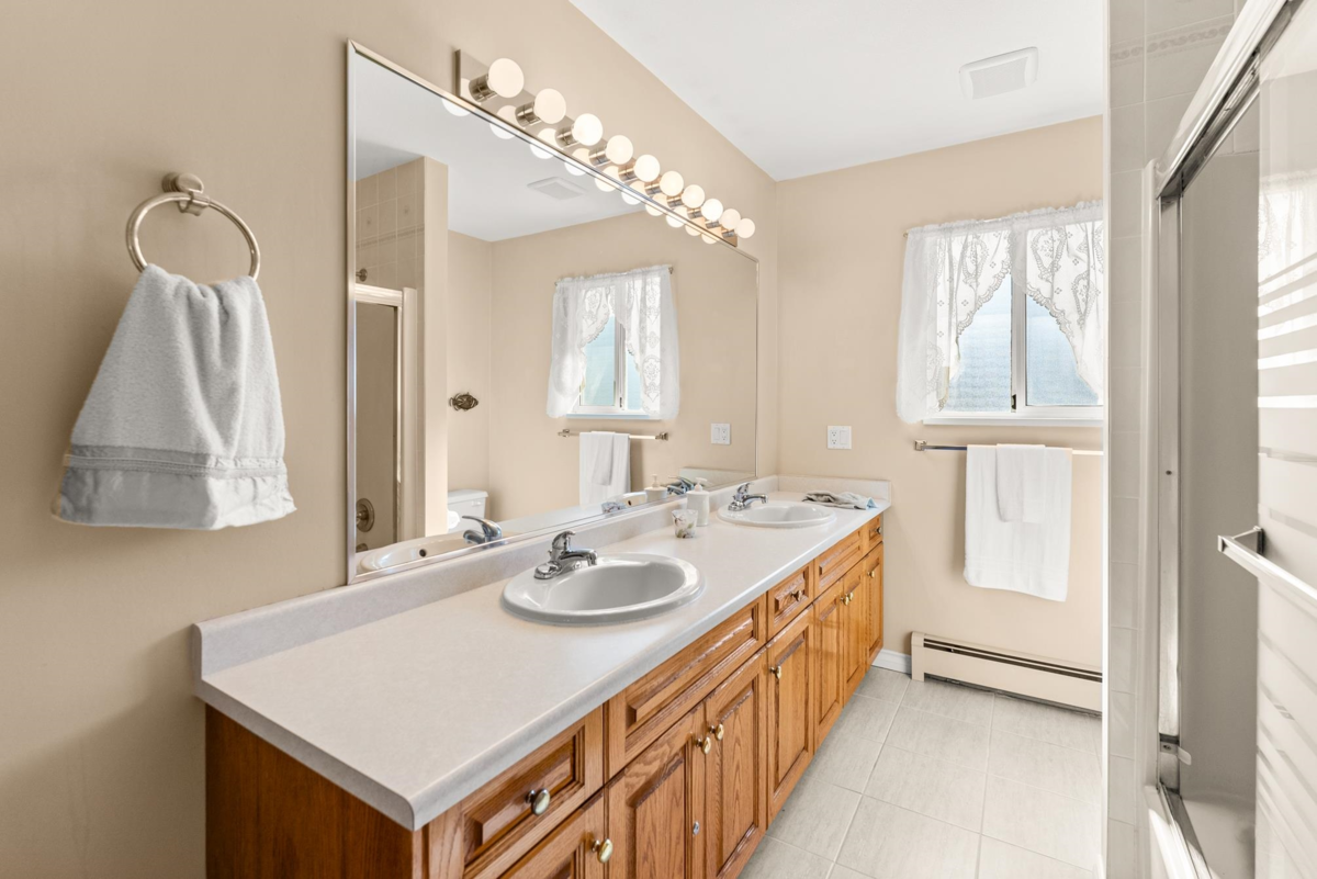 Outdoor Deck Photo of 8140 Robinson Road, Richmond, BC