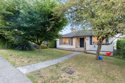 827 Burnaby Street, New Westminster, BC, New Westminster — Single Family Residence for sale