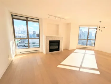 1903 867 Hamilton Street, Vancouver, BC, Vancouver — Apartment/Condo for sale