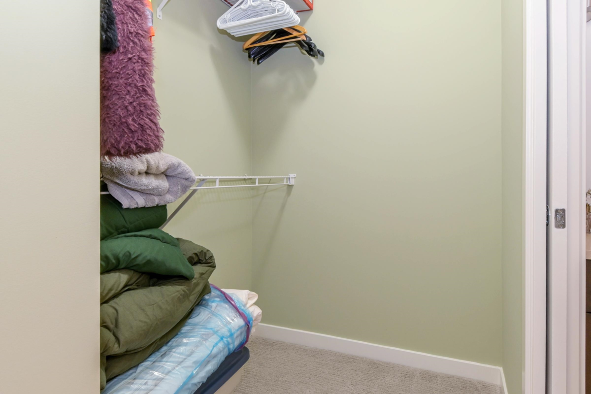 Hallway Photo of 410 2242 Whatcom Road, Abbotsford, BC