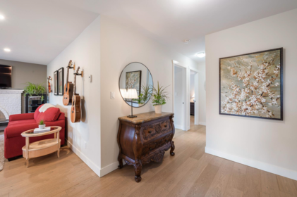 305 1390 Martin Street, White Rock, BC, White Rock — Apartment/Condo for sale