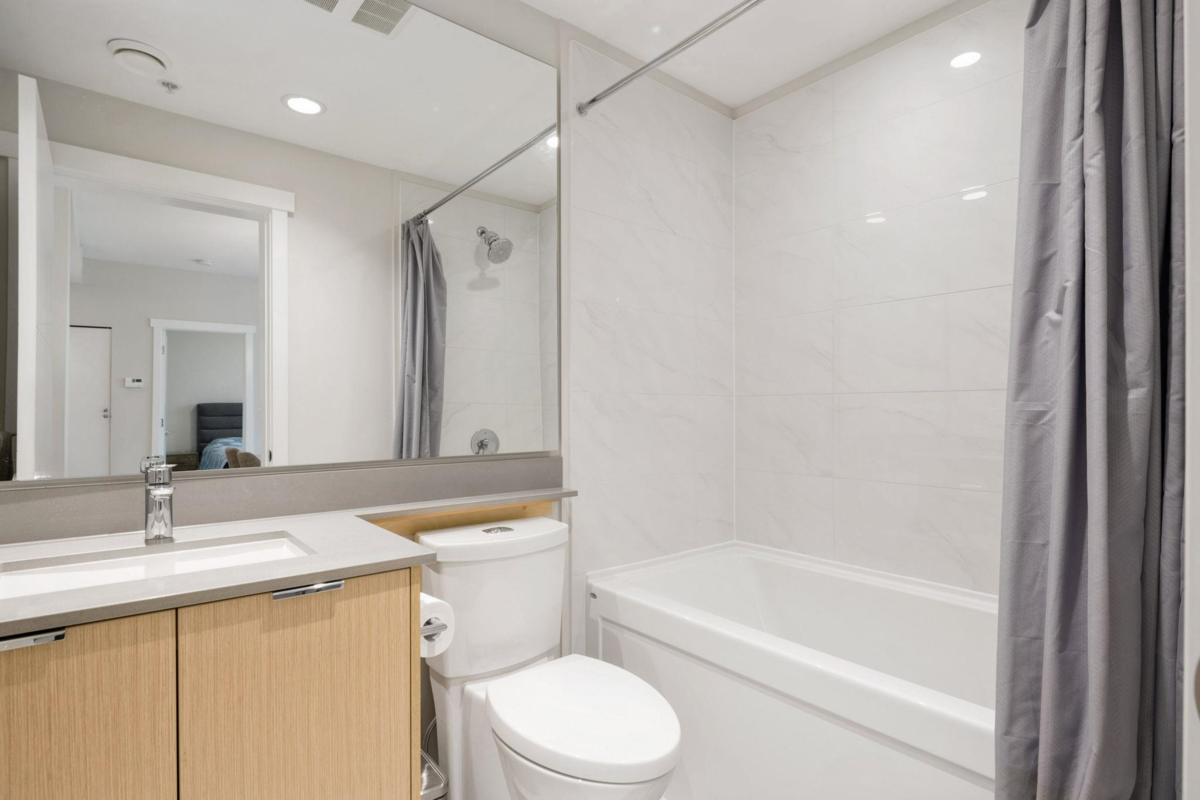 Entry Foyer Photo of 326 9213 Odlin Road, Richmond, BC