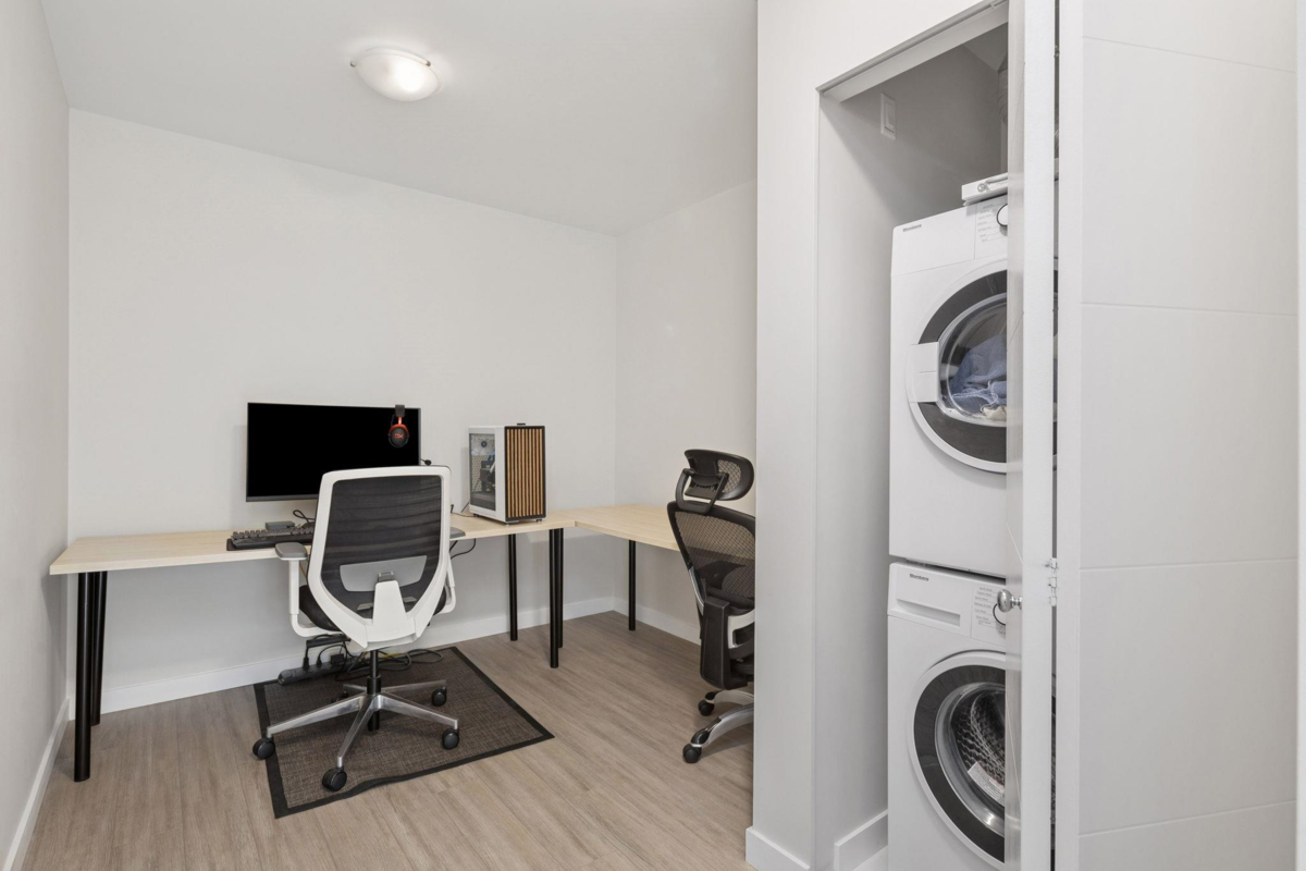 Hallway Photo of 326 9213 Odlin Road, Richmond, BC