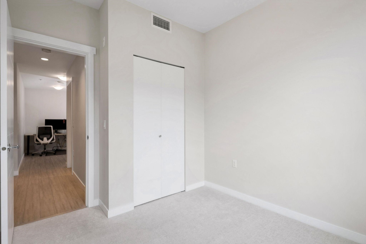 Mudroom Photo of 326 9213 Odlin Road, Richmond, BC