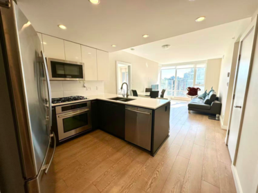 1701 1618 Quebec Street, Vancouver, BC, Vancouver — Apartment/Condo for sale