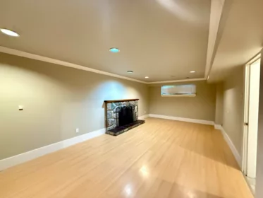 Office / Den Photo of 6525 Carnegie Street, Burnaby, BC